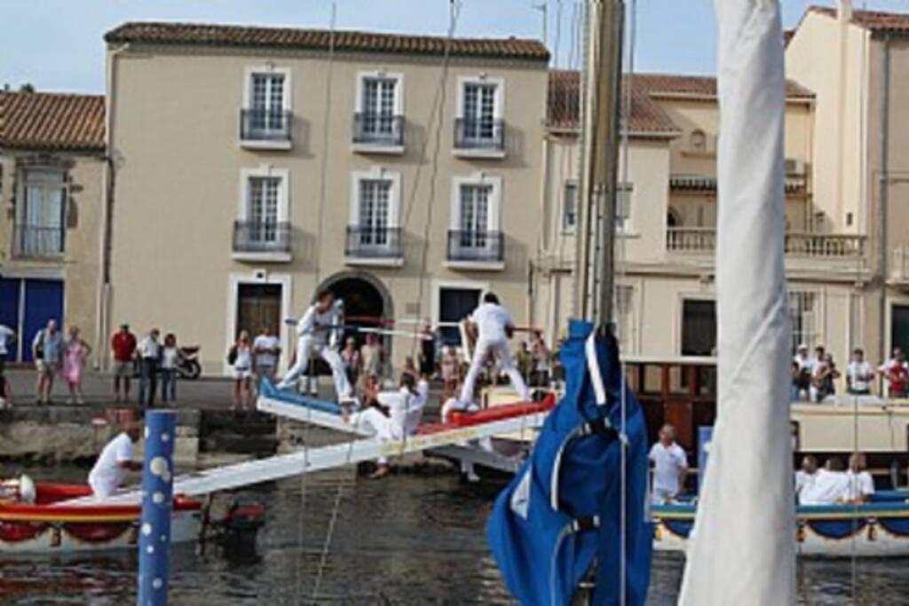 Holiday Home With Pool In Marseillan Bagian luar foto